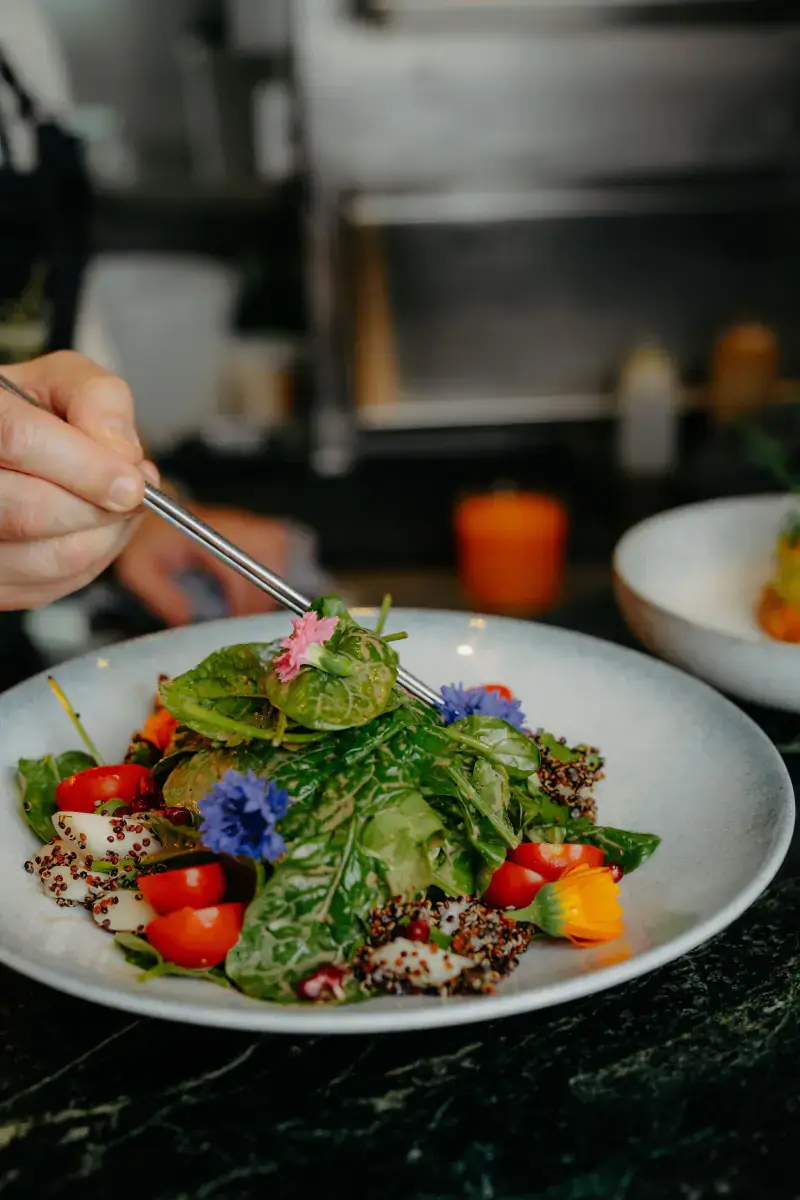 Meyer Fressgass Restaurant hires 26